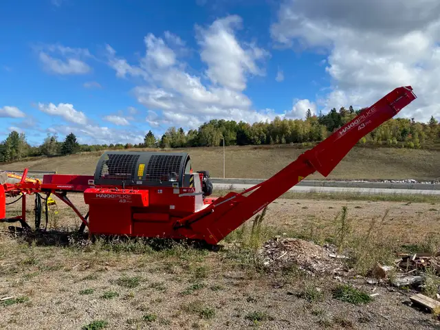 Hakki 43 PRO Firewood processing package in Heavy Equipment in Bedford - Image 6