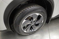 EVEREST WHITE PEARL TRICOAT, PANORAMIC ROOF, NAVIGATION SYSTEM, HEATED FRONT SEATS, ALL WHEEL DRIVE,... (image 6)