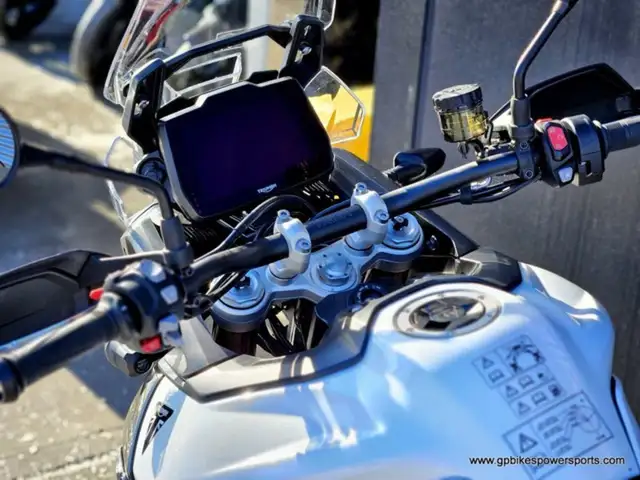 2026 Triumph Tiger 900 Alpine Edition in Dirt Bikes & Motocross in Oshawa / Durham Region - Image 18