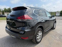 2018 NISSAN ROGUE SV PKG AWD SUPER CLEAN APPLE CARPLAY REMOTE START REV CAM BLIND SPOT MONITORING CE... (image 5)