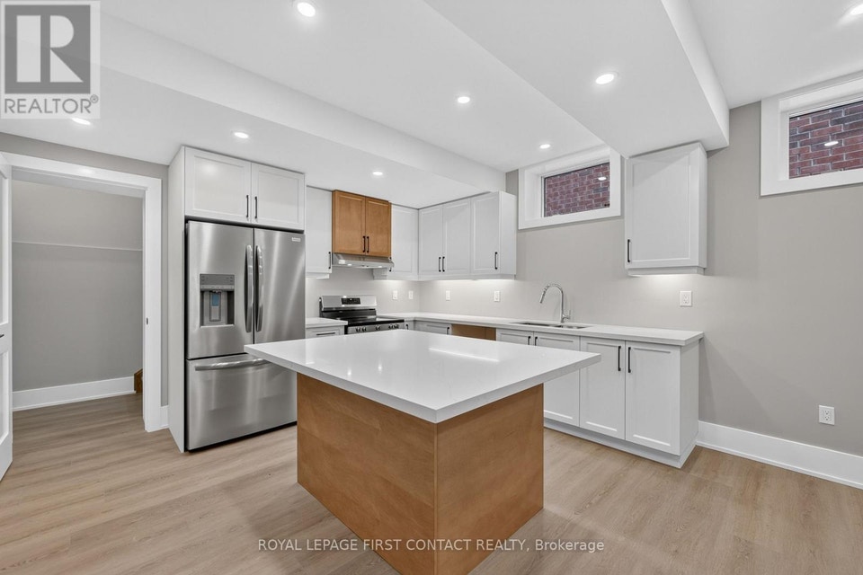 LOWER - 933 7TH LINE Innisfil (Alcona), Ontario 4