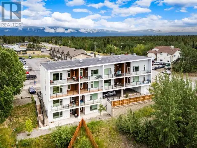 2-20 WANN ROAD Whitehorse, Yukon in Houses for Sale in Whitehorse - Image 5