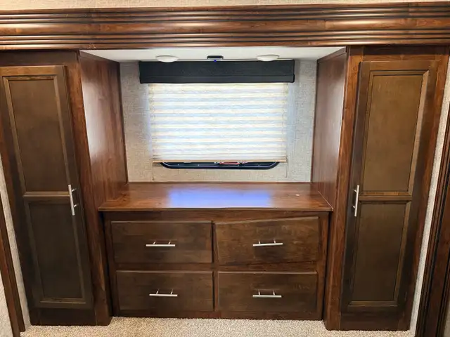 2019 Forest River VENGEANCE 377 V in Travel Trailers & Campers in St. Albert - Image 32