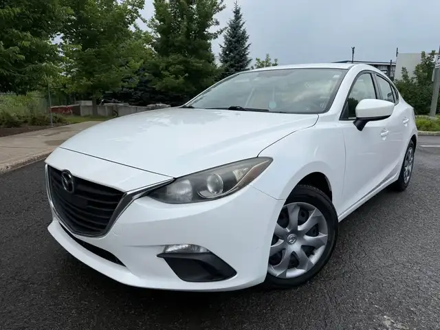 2015 Mazda 3 2015 MAZDA 3, Manual, 163,000 km, 4 Cylinders