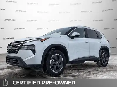 Boasting smart innovation and impressive versatility, this pristine white 2025 Nissan Rogue SV stand...
