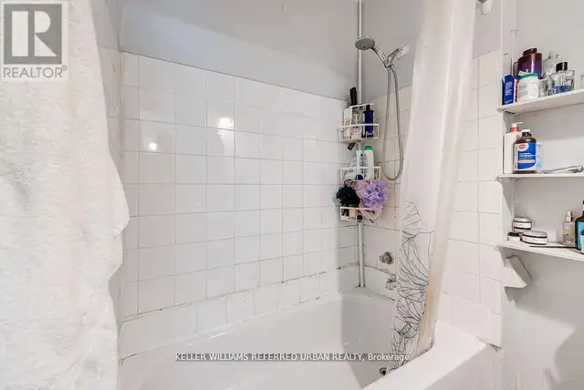 1118 QUEEN STREET E Toronto (South Riverdale), Ontario in Commercial & Office Space for Sale in City of Toronto - Image 34