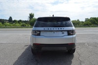 2017 Land Rover Discovery Sport 4WD SE 148,051 KM Now Only $13,950(Was $14,950) or $156 Bi-Weekly(O.... (image 3)