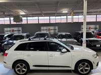 **MONTH-END SPECIAL!** FEATURING : HEADS UP DISPLAY, S-LINE, QUATTRO AWD, TIPTRONIC, 7 PASSENGER SEA... (image 2)