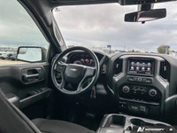 ENGINE 5.3L ECOTEC3 V8 with available Active Fuel Management (355 hp [265 kW] @ 5600 rpm 383 lb-ft o... (image 9)