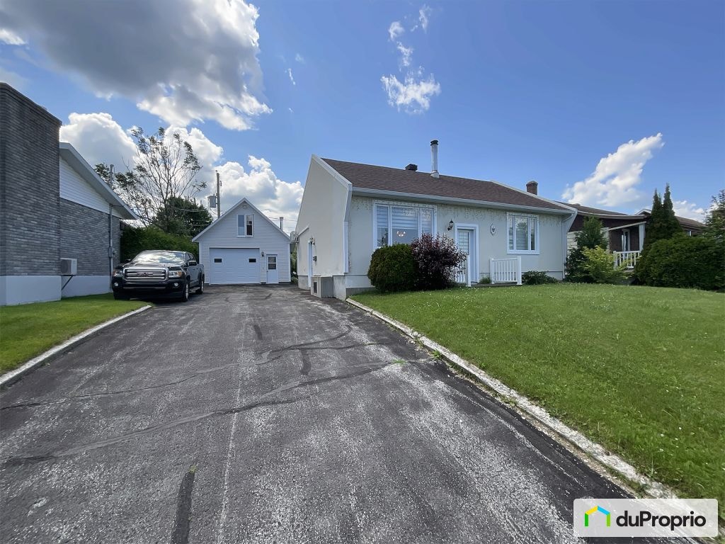 $345,000 - Bungalow for sale in Roberval — photo 2