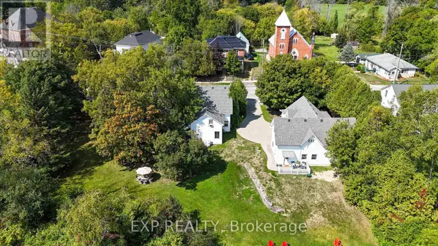 45 KING STREET Rideau Lakes, Ontario in Commercial & Office Space for Sale in Kingston - Image 2