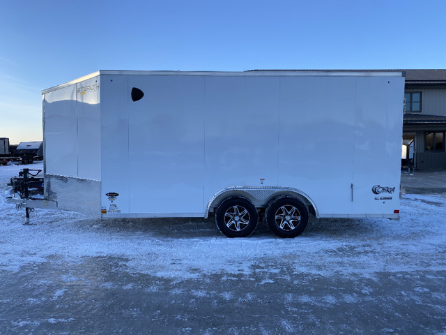 2022 Stealth 8.5' x 16' V-Nose Enclosed Cargo Trailer in Cargo & Utility Trailers in Regina - Image 2