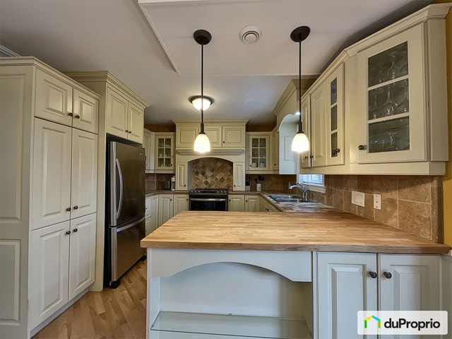 $685,000 - 2 Storey for sale in St-Jérôme (St-Jérôme) — photo 3