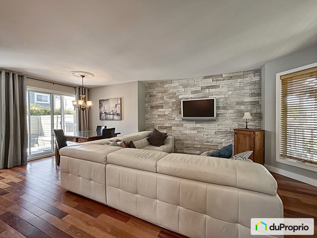 $665,000 - 2 Storey for sale in Longueuil (Vieux-Longueuil) — photo 2