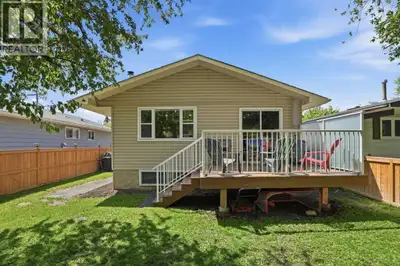 Welcome to 3056 32A Street SE, a well-maintained bi-level offering 4 bedrooms, 2 full bathrooms. The...