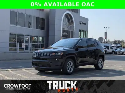 This Jeep Compass has a durable Intercooled Turbo Regular Unleaded I-4 2.0 L/122 engine powering thi...