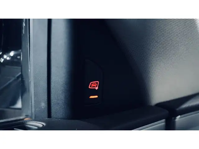 2014 Audi A8 L PANO/360CAM/NAV/20 IN RIMS/DRIVE ASSIST/BOSE in Cars & Trucks in Mississauga / Peel Region - Image 34