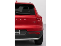 VOLVO XC40 MOMENTUM 2020 Moteur 4 cylindres 2,0 L turbocompressé Transmission automatique à 8 rappor... (image 7)