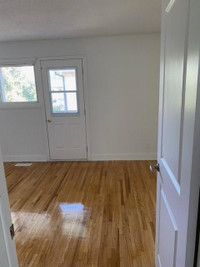ASK US ABOUT OUR FREE MEMBERPERKS PROGRAM FOR RESIDENTS. Fully renovated spacious 2 & 3 bedroom town... (image 2)