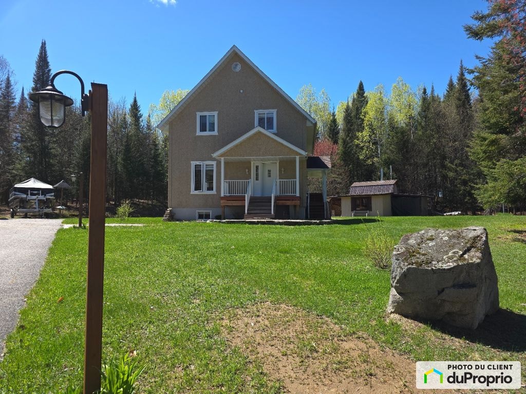 $749,500 - 2 Storey for sale in Riviere-Rouge — photo 2