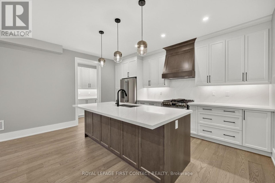 UPPER - 933 7TH LINE Innisfil (Alcona), Ontario 5