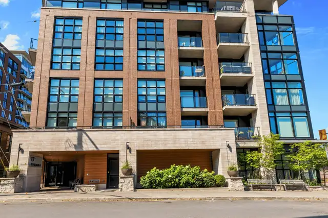 Modern 2-Bed Condo W/ Balcony & Parking & Locker | Wellington63395518997889126