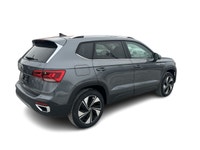 Welcome to Country Hills Volkswagen 2024 Volkswagen Taos Comfortline AWD Our team of knowledgeable p... (image 8)
