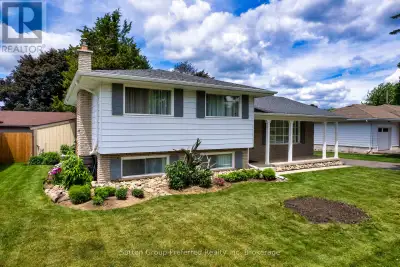 Room to Live. Room to Grow. Room to Play. Tucked into one of North Woodstock's most established neig...