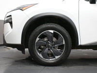 The 2024 Rogue SV Moonroof combines premium comfort with advanced technology and confident performan... (image 3)