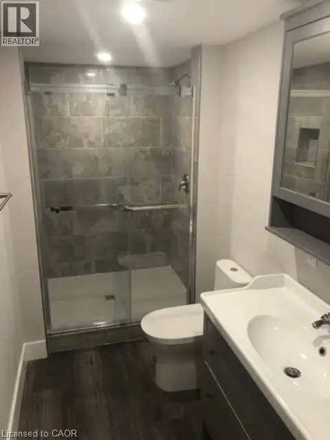 805 ROCKWAY Drive Kitchener, Ontario in Houses for Sale in Kitchener / Waterloo - Image 15