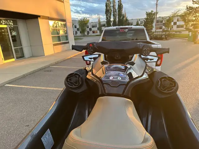 2022 SEADOO GTX 230 (FINANCING AVAILABLE) in Personal Watercraft in Strathcona County - Image 9