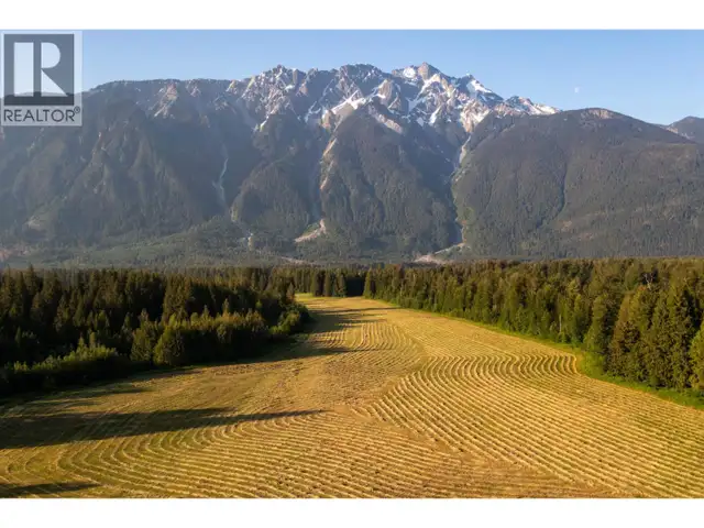 7634 SEVEN O'CLOCK DRIVE Pemberton, British Columbia in Land for Sale in Whistler - Image 18