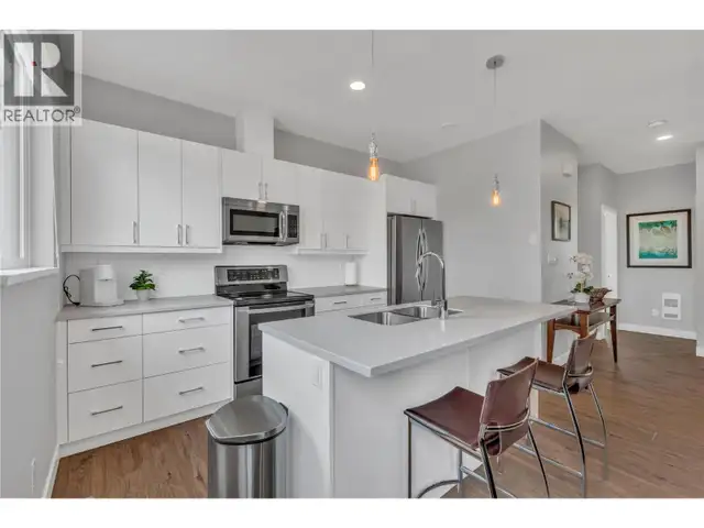 367 DOUGLAS Avenue Penticton, British Columbia in Houses for Sale in Penticton - Image 40