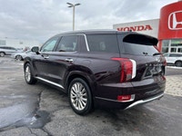 Elevate every family journey with the commanding presence of this 2020 Hyundai Palisade Ultimate, wh... (image 7)