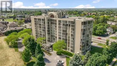 Experience executive condo lifestyle at its finest in this freshly painted, carpet-free 2-bedroom, 2...