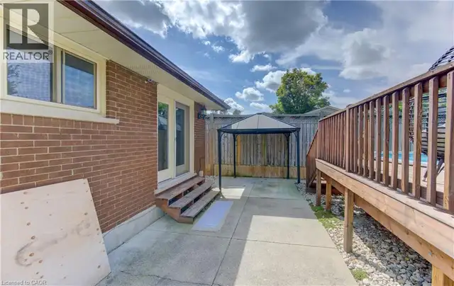 144 HOLBORN Drive Kitchener, Ontario in Houses for Sale in Kitchener / Waterloo - Image 30