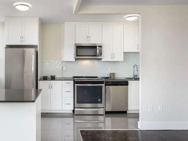 1 Bedroom C1 Apartment for Rent - 4190 Bathurst Street in Long Term Rentals in City of Toronto