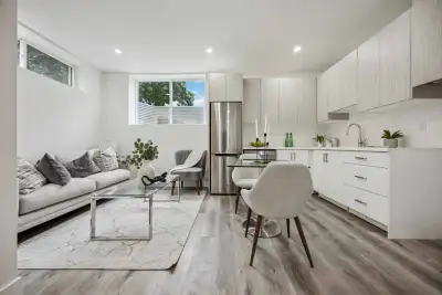 Brand new one-bedroom unit offers a bright and spacious living environment with 9 ft high ceilings....