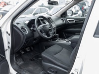 Check out this 2017 Nissan Pathfinder before someone takes it home! *Get Your Money's Worth for this... (image 6)