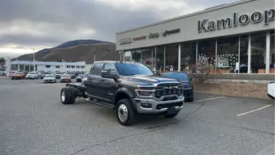 6.7 Cummins Turbo Diesel, 19.5-inch Forged Aluminum Polished Wheels, Rear view Camera, Heavy-Duty Fr...