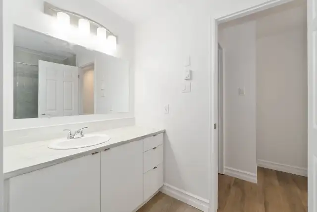 TWO BEDROOM APARTMENT AVAILABLE IN THE HEART OF DARTMOUTH in Long Term Rentals in Dartmouth - Image 11