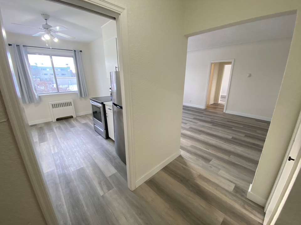 Modern 1 Bedroom Suite - HEAT INCLUDED starting at $995 4