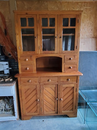 Beautiful Antique South African Pine Hutch Excellent condition