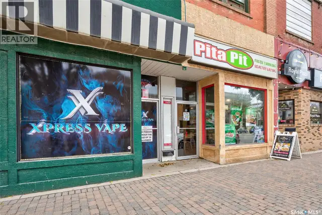 220-222 Main STREET N Moose Jaw, Saskatchewan in Commercial & Office Space for Sale in Moose Jaw - Image 4