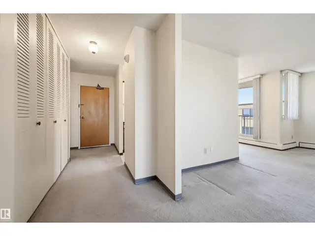 #701 12141 JASPER AV NW Edmonton, Alberta in Condos for Sale in Edmonton - Image 13