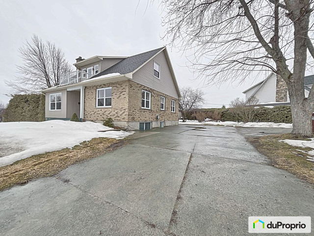 584 000$ - Maison 2 étages à vendre à Sherbrooke (Brompton) dans Maisons à vendre  à Sherbrooke