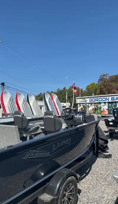 MLM - Muskoka Region A best seller in aluminum fishing boats the Lund 1675 Adventure Sport has it al...