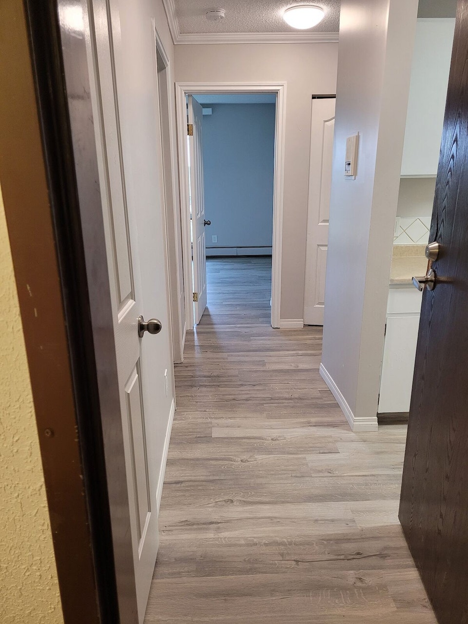 2-Bedroom Apartment in Claresholm 2