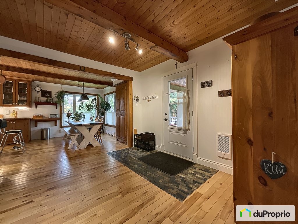 $399,000 - 1 1/2 Storey for sale in ND-De-Ham — photo 3
