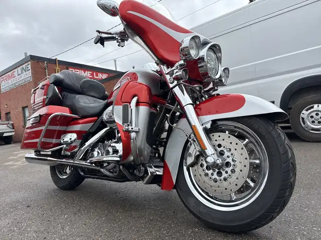2008 Harley-Davidson CVO Electra Glide Ultra ~ ULTRA CVO ~ 110CI in Sport Touring in City of Toronto - Image 30